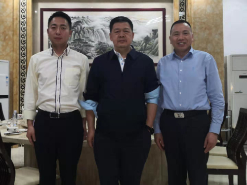 中紀(jì)委國(guó)際合作局郭松江局長(zhǎng)、人民日?qǐng)?bào)社馬海濤副總編親臨新望視察指導(dǎo)